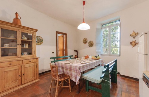 Borgo Val di Taro House | 4 bedroom gorgeous home in Borgo Val di Taro PR