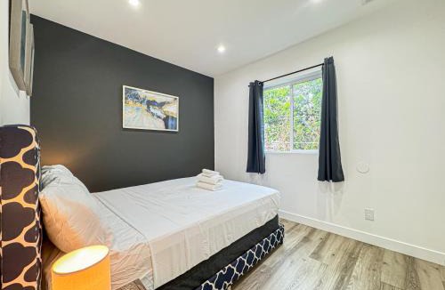 View Park-Windsor Hills House | 4BR Townhouse in Mid City -CR3