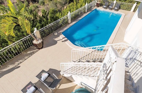 Correeira Villa | 5 bed signature villa with outstanding sea views