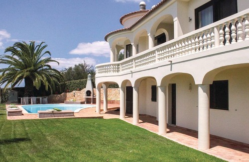 Silves House | 5 bedroom accommodation in Silves