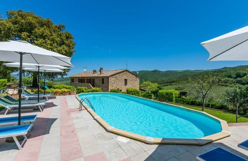 Volterra Villa | 50 m² Villa ∙ 1 bedroom ∙ 4 guests