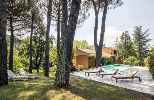 Barberino di Mugello Villa | 500 m² Villa ∙ 5 bedrooms ∙ 9 guests