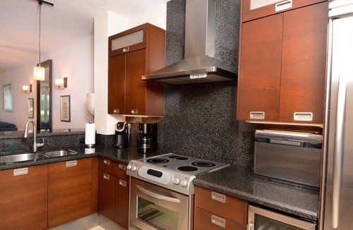 Rock Harbor Condo | 513 Mariners Club - 3 bedroom luxury ground floor condo with ocean views