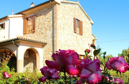Campiglia Marittima House | 7 HOLIDAY HOUSE RIBOCCHI: TWO-ROOM APARTMENT WITH TERRACE