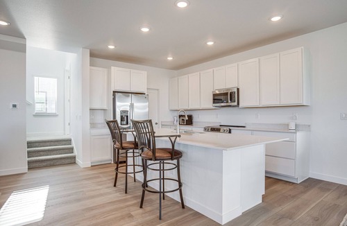 Centennial House | 8 Mi to Denver Tech Center: Business-Ready Retreat
