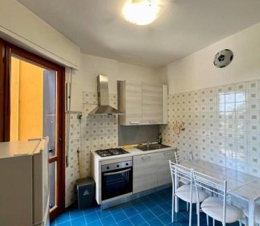 Cavi Apartment | A 2 passi dal mare