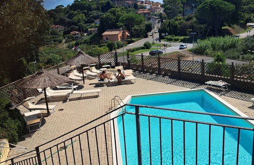 Montescudaio Apartment | A few kilometers from the sea, with a pool and private parking