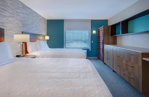 Garden Grove Hotel | A Place To Reconnect! 4 Spacious Units, Parking, Pets Allowed, Free Breakfast!
