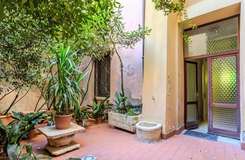 Old Town Apartment | Absolute Center, Parking - (Private Museum)