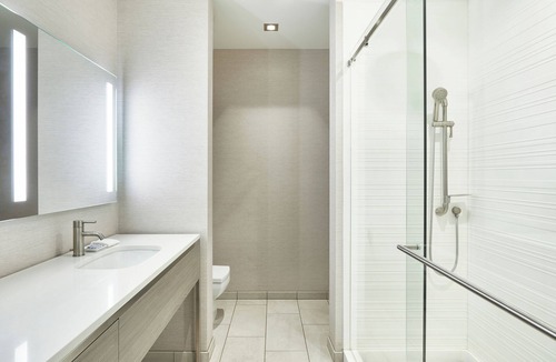 Carthay Circle Hotel | AC Hotel by Marriott Beverly Hills