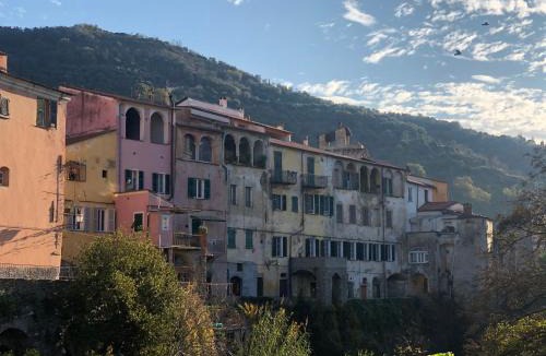 Dolcedo House | Affitta camere Da Lalla