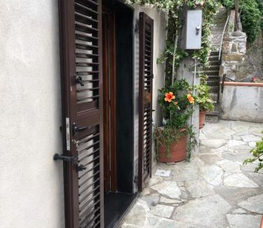 Borgo Antico House | Affittacamere AlFrantoio