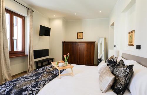La Morra House | Affittacamere Ca Stella Vega e Sirio a La Morra centro