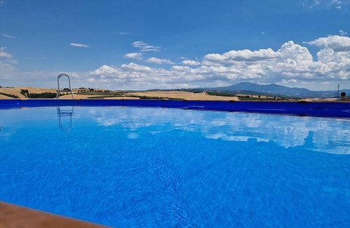 Montalcino House | Agritourism in val d'orcia