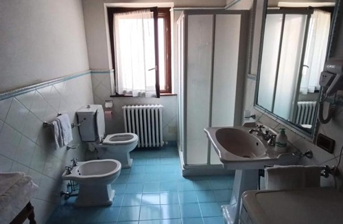 Montale House | Agriturismo Aggazzotti