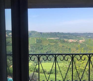 Neive House | Agriturismo Brusalino