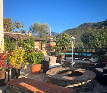 Isolabona House | Agriturismo Colline Morghetta