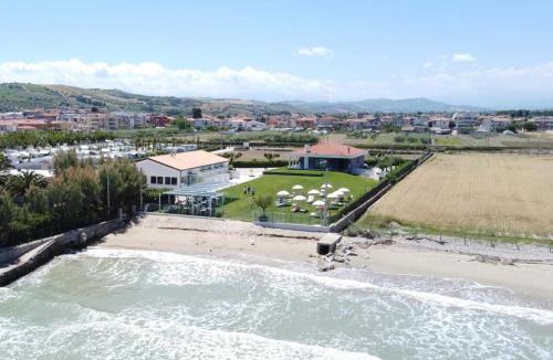 Cologna Spiaggia Bed & Breakfast | Agriturismo Frontemare
