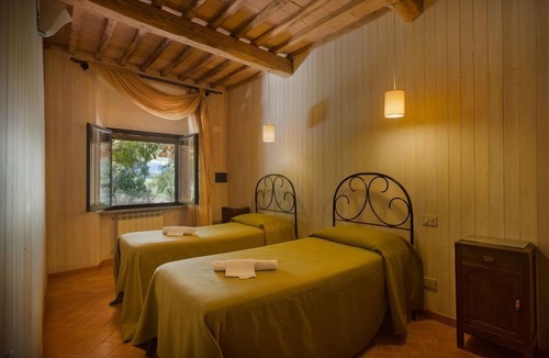Pomarance Apartment | Agriturismo in Toscana- Trilo 4/6 p. pool wifi garden parking restaurant - San Carlo Trilo2