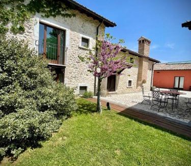 Monteleone di Spoleto House | Agriturismo Casale Montebello