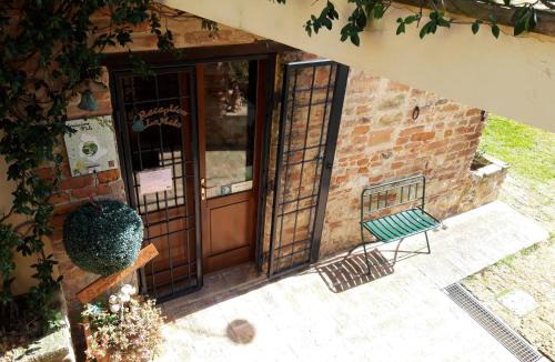 Collevalenza Apartment | Agriturismo La Mela