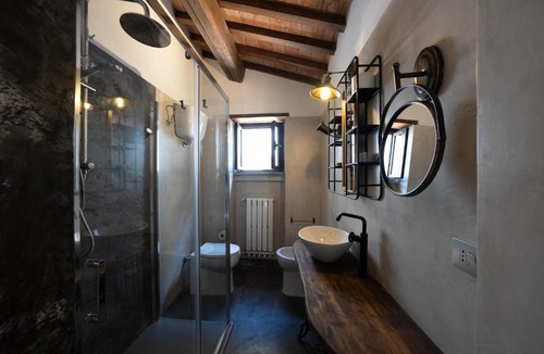 Fraccano House | Agriturismo Podere Pietraluna