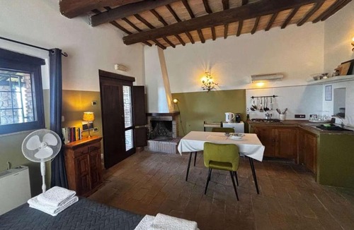 Calvi di Umbria House | Agriturismo Verbiarosso