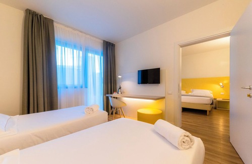 Cassinone Hotel | Airport Hotel