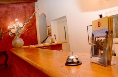 Crema Hotel | Albergo Dimora Storica Antica Hostelleria
