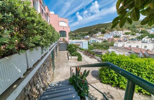 Ponza Hotel | Albergo Le Querce