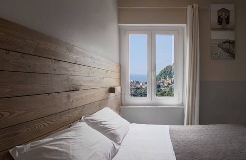 Cerri Hotel | Albergo Serena