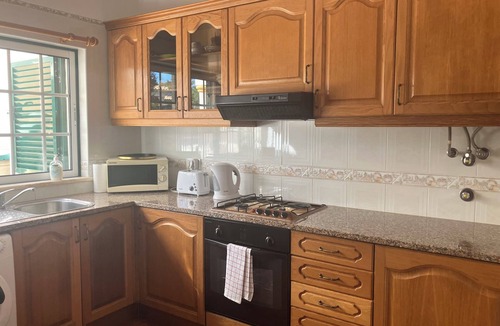Albufeira Villa | Albufeira holiday villa with large sun terrace shared pool and quiet location,