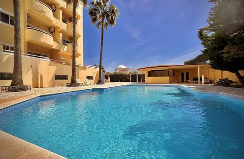 Montechoro Apartment | ALBUFEIRA MARINA SOL WITH POOL by HOMING