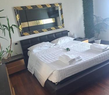 Montesilvano House | Alisea - Camere in villa con Piscina e parcheggio gratuito