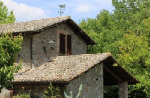 Celleno Villa | Alluring Lazio Villa | Villa Minerva | 2 Bedrooms | Private Garden | Spacious.