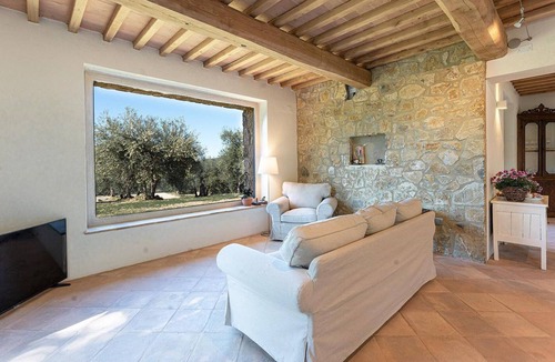 Castel del Piano Villa | Amandula 6, Emma Villas