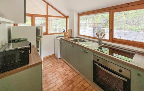 Civitella del Tronto House | Amazing Home In Cerqueto Di Civitella With Wifi