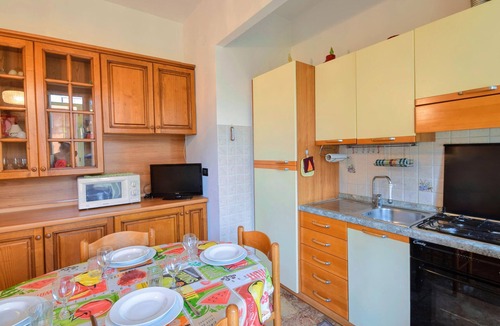 Borghetto Santo Spirito Apartment | Amazing apartment in Borghetto Santo Spirit
