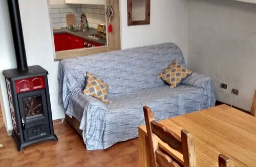 Montelaterone Apartment | Amiata Mountain house with terrace, stunning views
