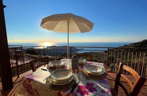 Giglio Castello Apartment | Ammiraglio Giglio Castello