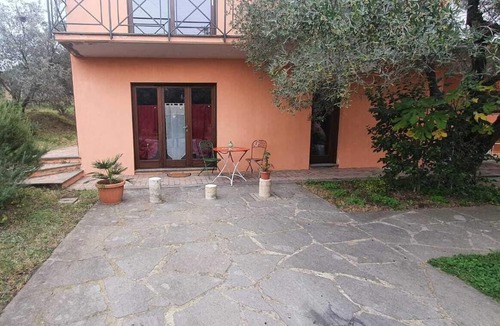 Viterbo Apartment | Among the olive groves of Tuscia