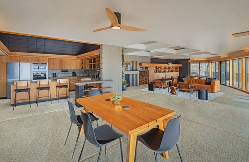 Tehachapi House | An A+ Architectural Wonder Perched Above Some of the Most Popular Local Wineries