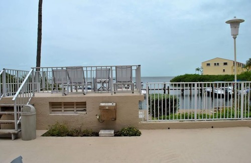 Islamorada House | An adorable, decorated studio apartment