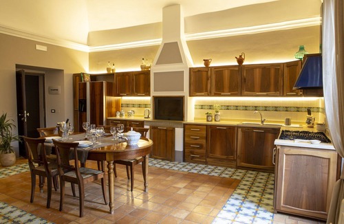 San Severino Marche Villa | Ancient noble country villa with a pool belonging to the Coletti family