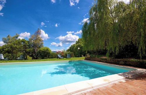 Il Poggio Villa | Ancient villa with private pool and garden in Val D'Orcia, Unesco heritage site