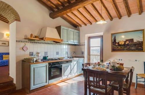 Poggiarello Apartment | Antico Borgo San Lorenzo - Fico by Interhome