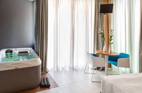 Castel San Pietro Terme Hotel | Anusca Palace Hotel