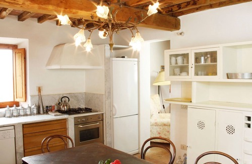 Gello House | Anwesen "Casa delle Aque" mit Gemeinschaftspool by Interhome