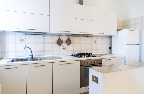 Pian di Rocca Apartment | Apartment 'Casa Andrea' with Shared Garden and Wi-Fi