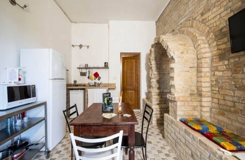 San Savino Apartment | Apartment in Marche near Sibillini Mountains
